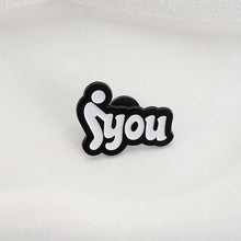 Funny Design Creative Cute Enamel Brooch Backpack Hat Decoration Metal Lapel Pin Badge For Friend Hat Clothing Accessories