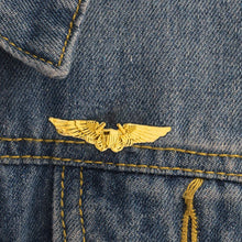U.S. Army Wings Pin Command Pilot Goledn Badge Clothing Decoration Pin