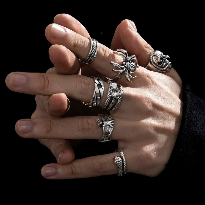 2023 Gothic Skeleton Unisex Ring Set Punk Grunge Butterfly Frog Woman