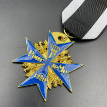 Prussia German Pour Le Merite Merit Medal Military Honor Badge Pins Blue and Black Reproduction Brave Memorial Medal Souvenir