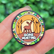 1-10Pcs Deer Gone Munting PVC Shoe Charms Gun Hunter Garden Clog Buckle Decorations For Kids Holiday Present